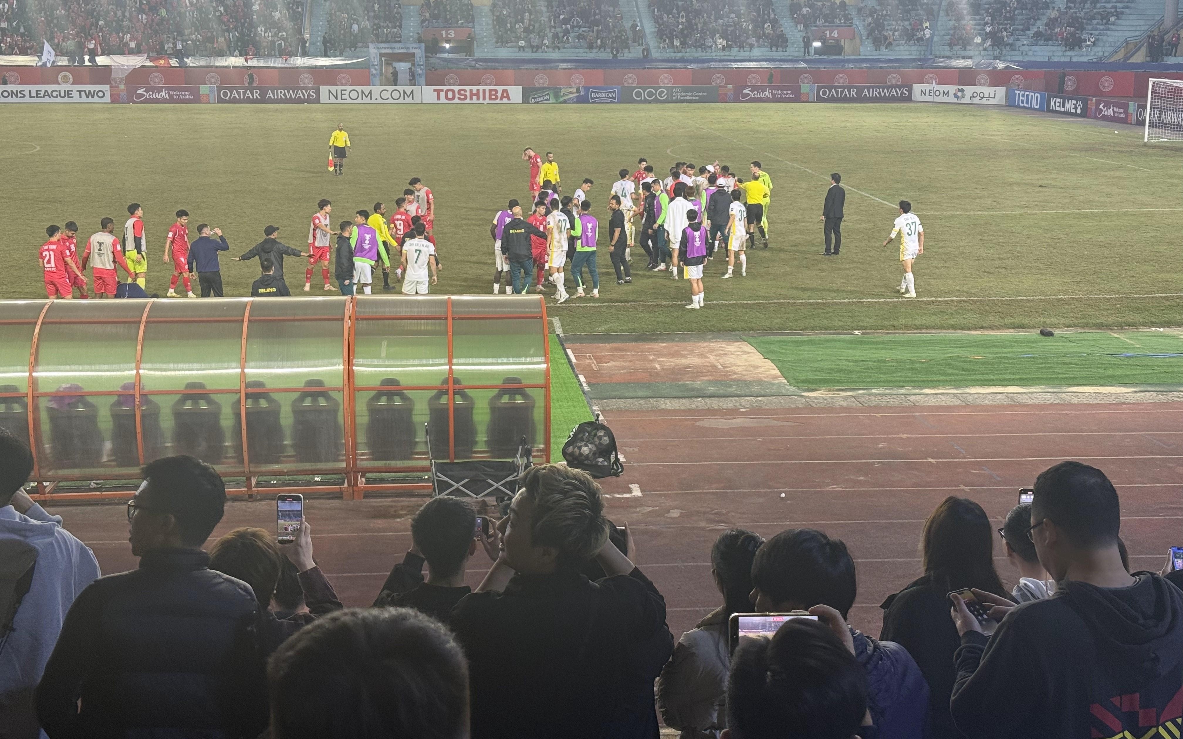 包含萨拉赫赛事官方发布关键助攻新规，加拿大队争议不断！的词条