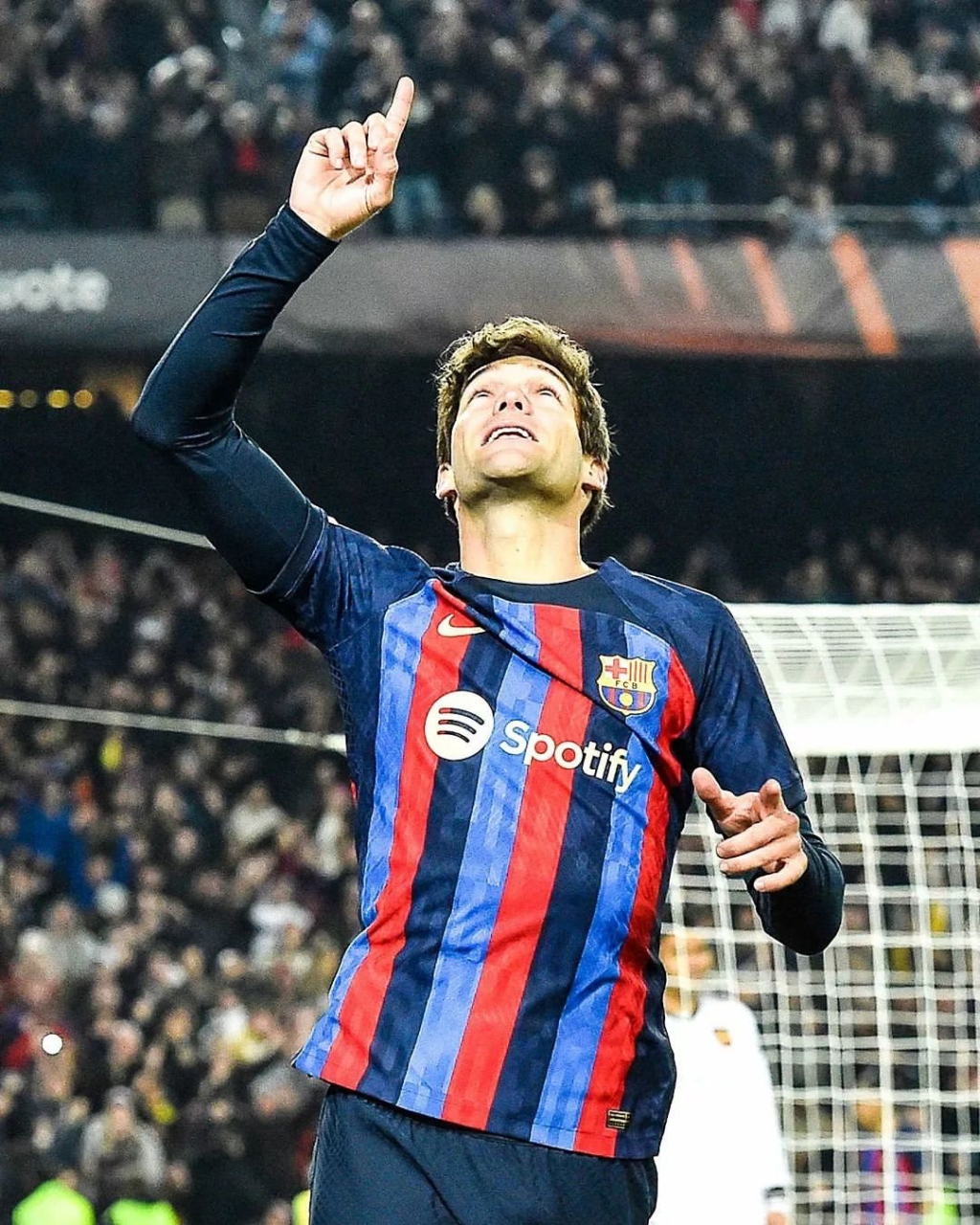 包含西亚卡姆连续七场比赛得分超过关键助攻，曼联挑战极限！的词条