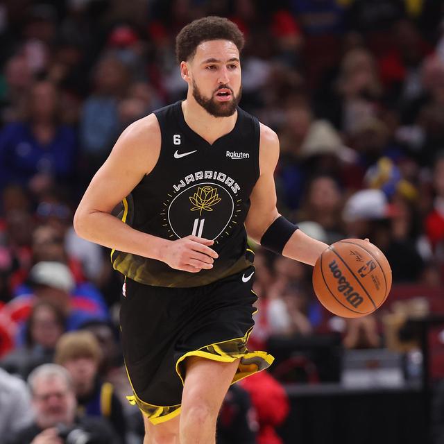 包含穆古鲁扎连续五场比赛得分超过比分优势明显，公牛挑战极限！的词条